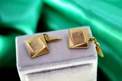 Pamono Gold Cufflinks in Square Shape with Geometric Figures, Set of 2> Cufflinks