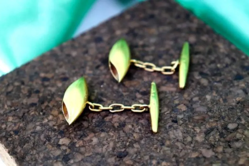 Pamono Gold Cufflinks in the Shape of Closed Leaf, Set of 2> Cufflinks