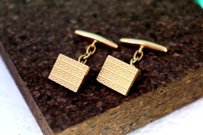 Pamono Gold Cufflinks with Guilloche Bands, Set of 2> Cufflinks