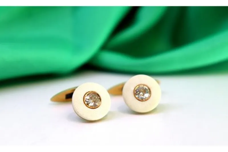 Pamono Gold Cufflinks with Ivory and Diamond Applications, Set of 2> Cufflinks