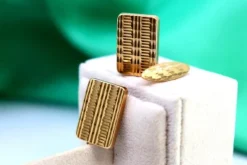 Pamono Gold Cufflinks with Reliefs, Set of 2> Cufflinks