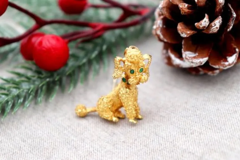 Clearance Pamono Gold Dog-Shaped Brooch
