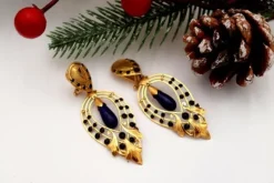 Discount Pamono Gold Earrings with Reliefs and Lapis Lazuli Pendants, Set of 2