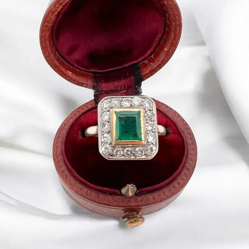 Pamono Gold Emerald and Diamond Ring> Rings