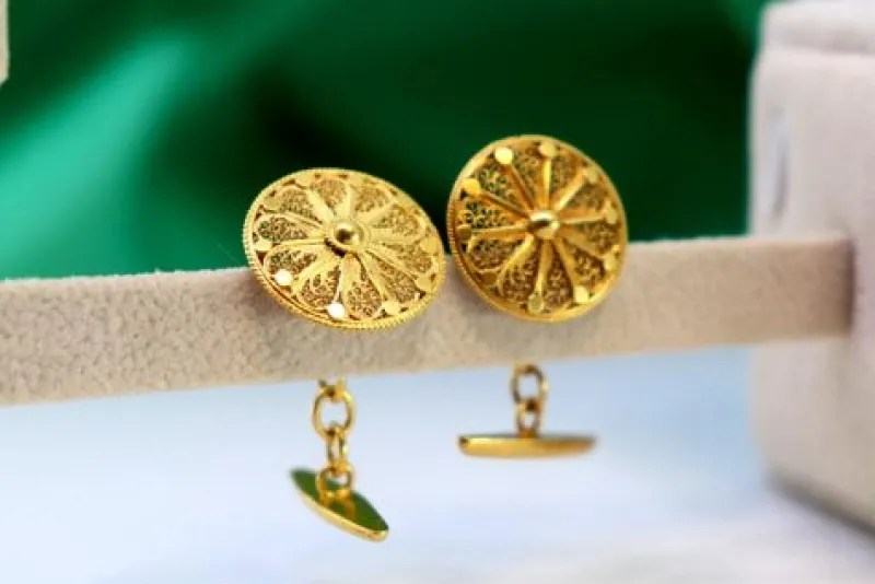 Pamono Gold Filigree Cufflinks with Reliefs and Circular Shape, Set of 2> Cufflinks