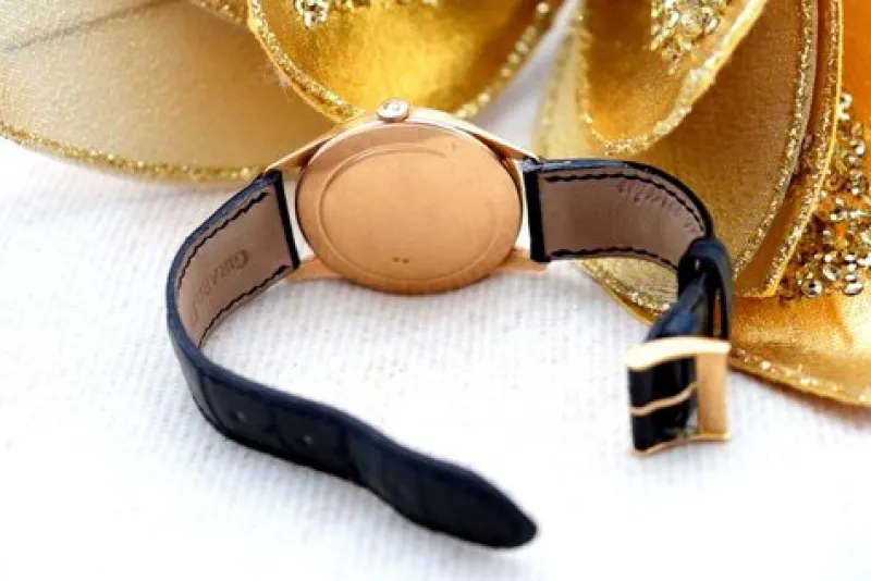 Pamono Gold Hand-Wound Watch from Cyma