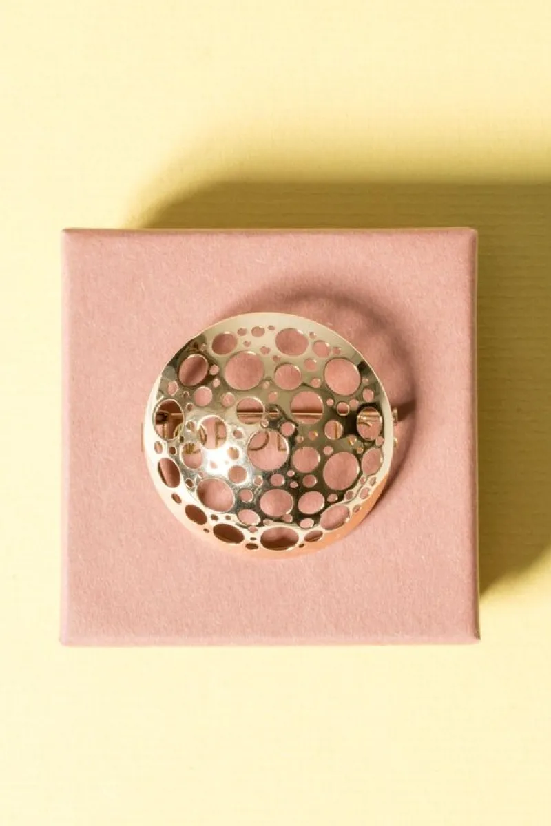 Pamono Gold Ladybird Brooch by Liisa Vitali for Nesto, 1969> Brooches