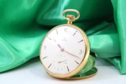Best Pamono Gold Pocket Watch from Omega