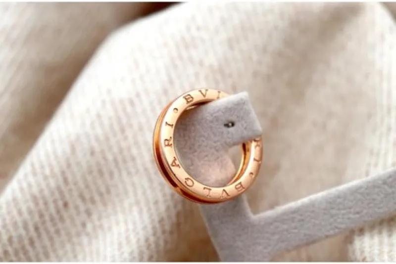 Pamono Gold Wedding Rings with Engravings and Double Strip, Set of 2> Rings