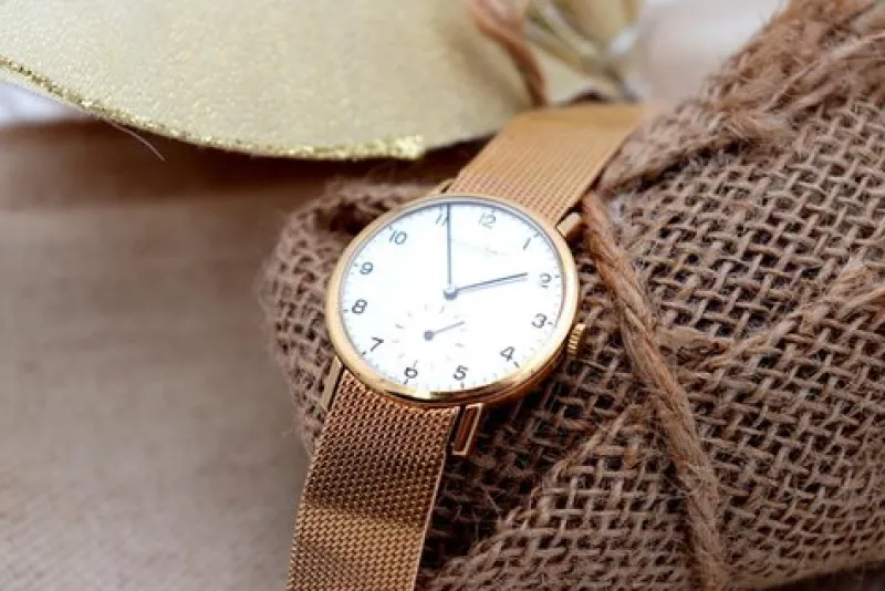 Pamono Gold Wristwatch from IWC> Watches
