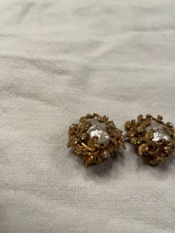 Pamono Gold-Plated Earrings by Miriam Haskell, 1960s, Set of 2> Earrings