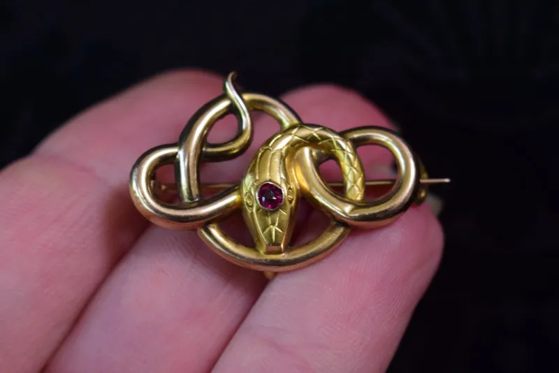 Pamono Gold-Plated Snake Brooch by Maison Savard Fix, 1910s> Brooches