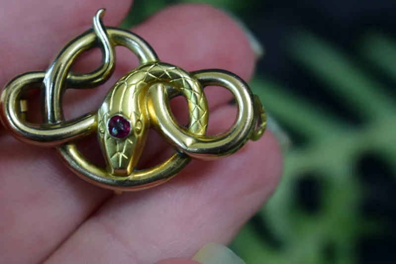 Pamono Gold-Plated Snake Brooch by Maison Savard Fix, 1910s> Brooches