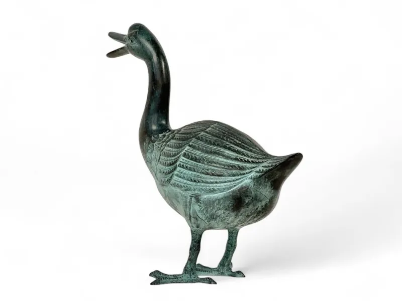 Hot Pamono Goose Sculpture, 1920s-1940s, Green-Patinated Bronze