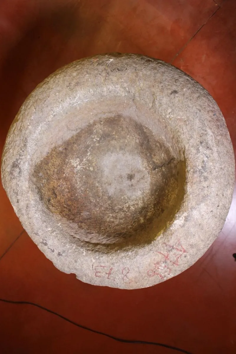 Sale Pamono Gothic Spanish Stone Baptistery