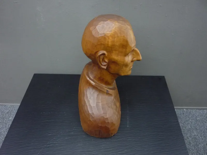 Pamono Gottfried Fuetsch, Large Bust, 1950s-1970s, Limewood> Art Deco