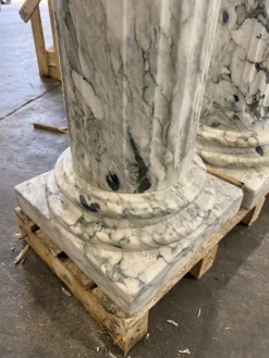 Outlet Pamono Grand Fluted Verde Alpi Marble Columns on Stepped Bases, Set of 2