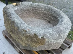 Pamono Granite Trough, 19th Century><noscript><img width=