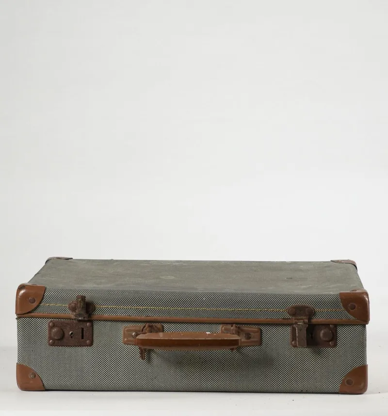 Pamono Green Checkered Hardboard Suitcase, Italy, 1950s> Trunks Crates & Baskets