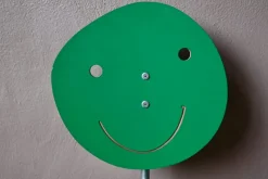 Pamono Green Smiley Childrens Chair by Agatha Ruiz De La Prada for Amat-3><noscript><img width=