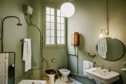 Pamono Guy Sargent, La Pedrera, Archival Pigment Print> Photography