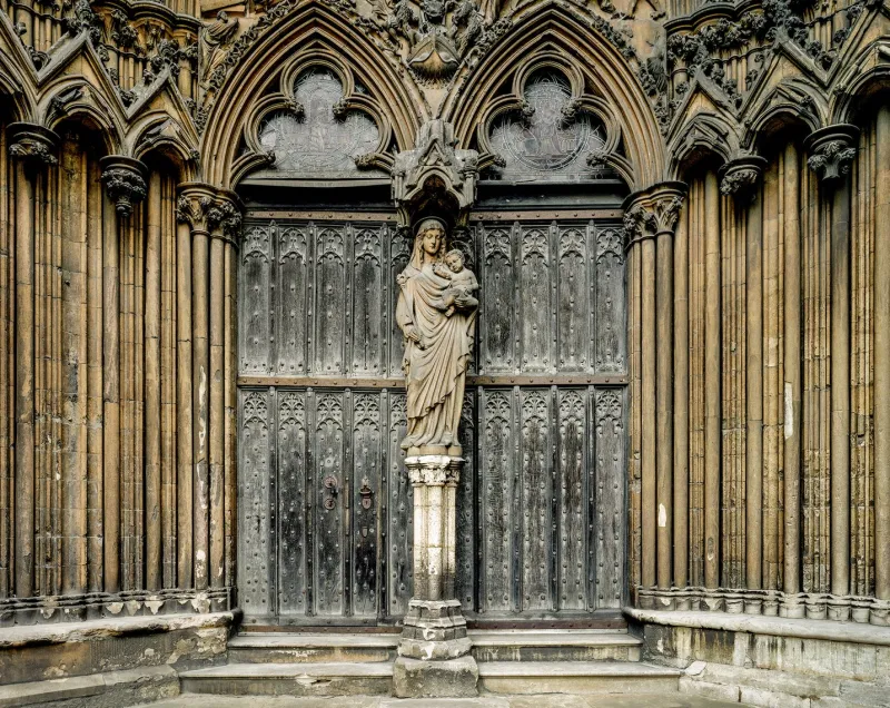 Pamono Guy Sargent, Lincoln Cathedral, Archival Pigment Print> Photography