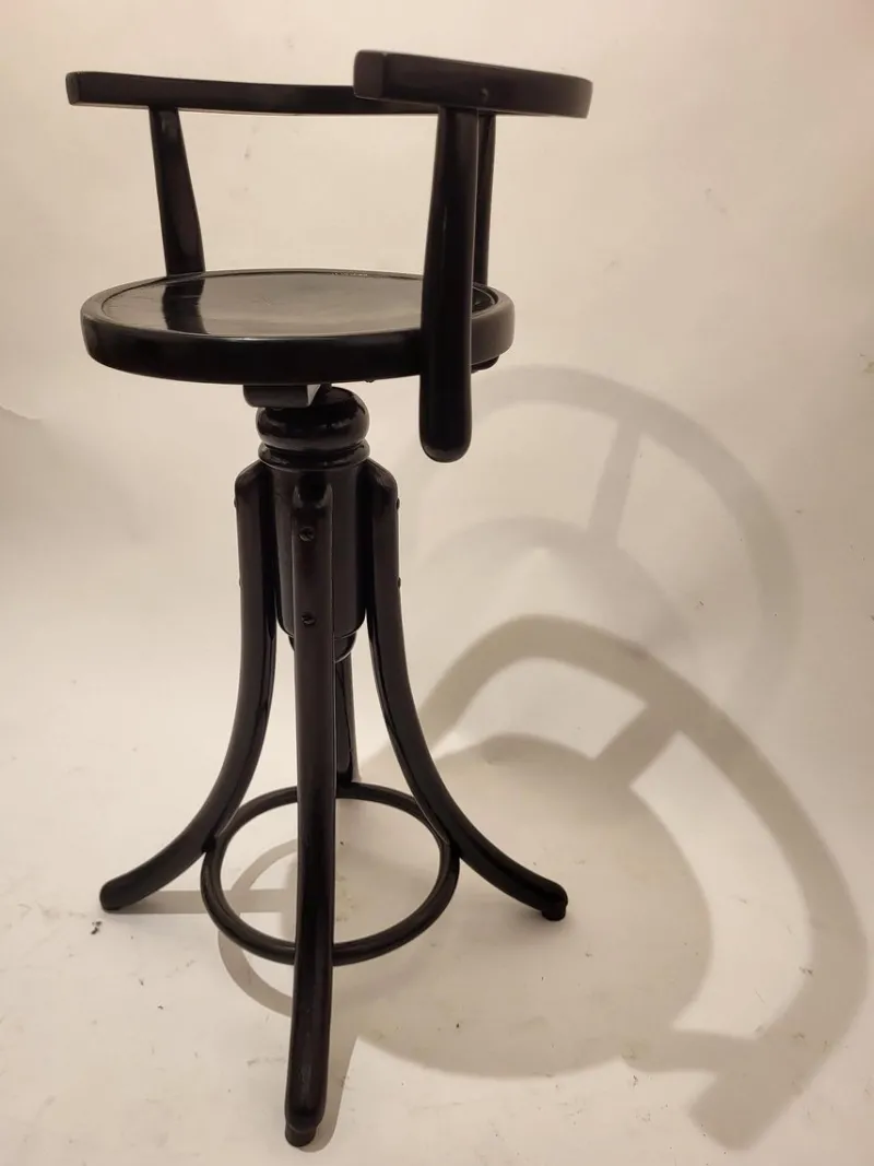 Sale Pamono Hairdressing Chair for Children from Thonet, 1890s