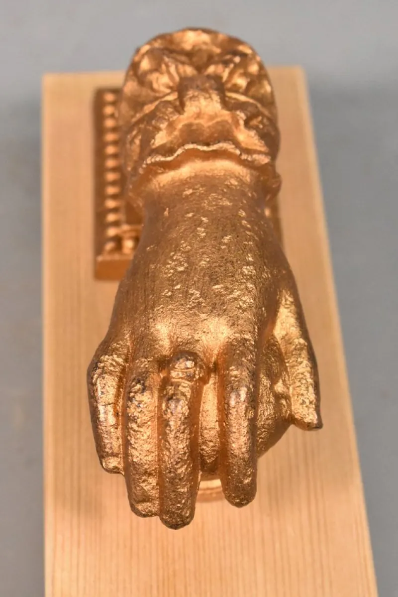 Pamono Hand of Fatima Door Knocker in Iron from Camion Frères> Architectural Elements