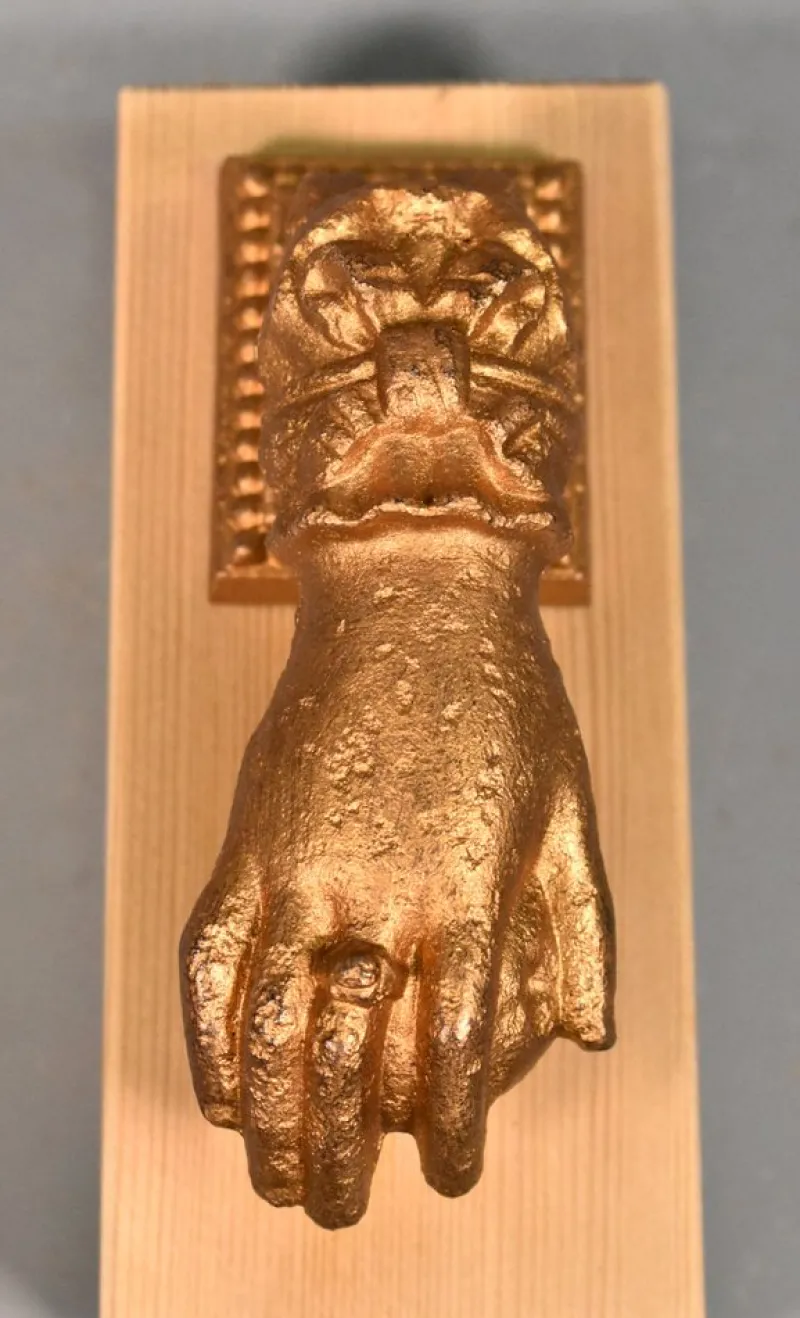 Pamono Hand of Fatima Door Knocker in Iron from Camion Frères> Architectural Elements
