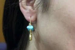 Pamono Handcrafted 18 Karat Yellow Gold Hoop Earrings with Turquoises, Set of 2><noscript><img width=