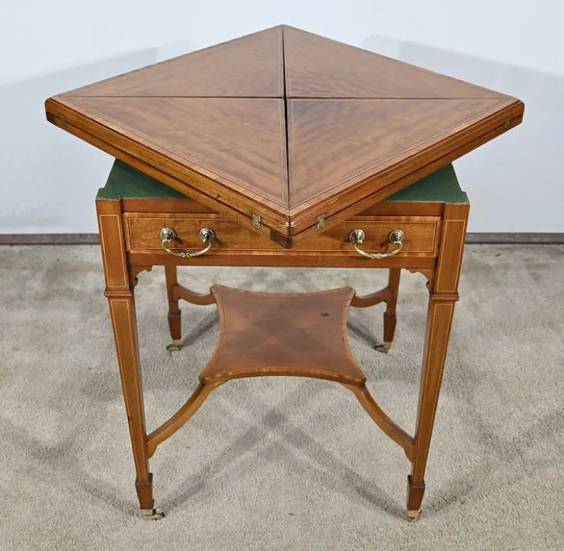 Discount Pamono Handkerchief Games Table in Blond Mahogany, 1930