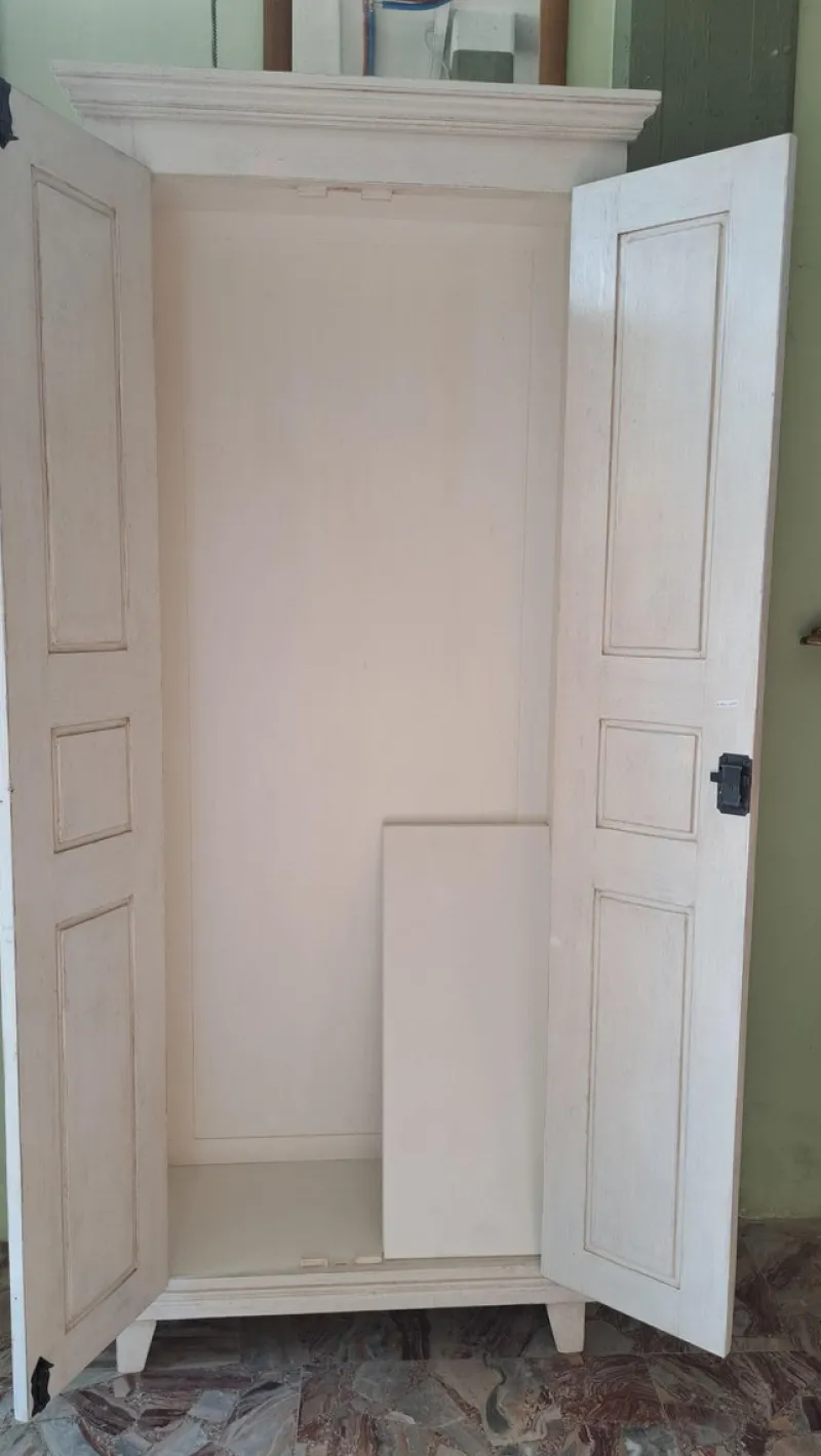 New Pamono Hand-Lacquered Wardrobe in Fir