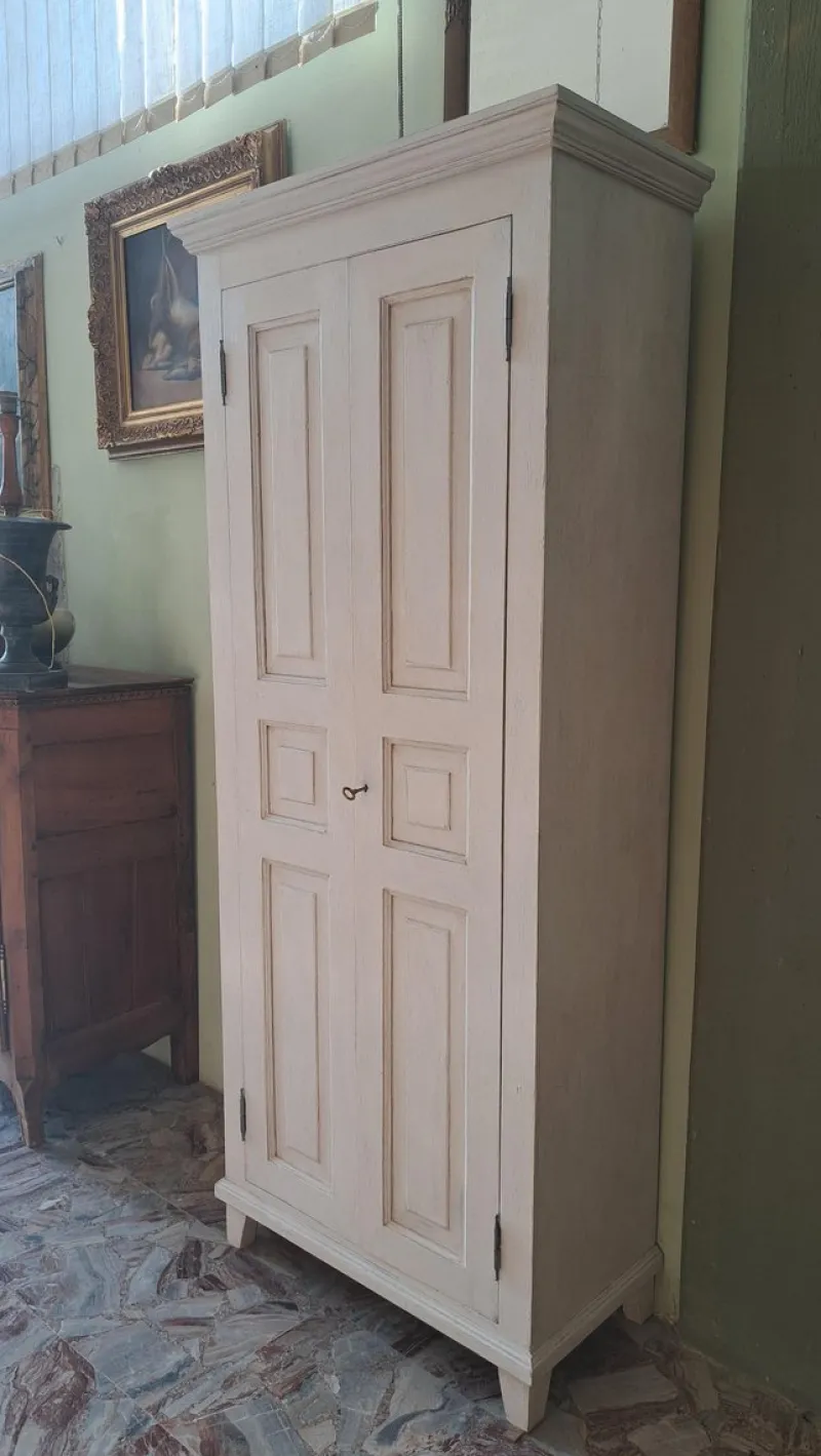 New Pamono Hand-Lacquered Wardrobe in Fir