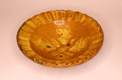 Pamono Handmade Clay Bowl Pottery Bowl Plate, 1930s, Set of 3><noscript><img width=