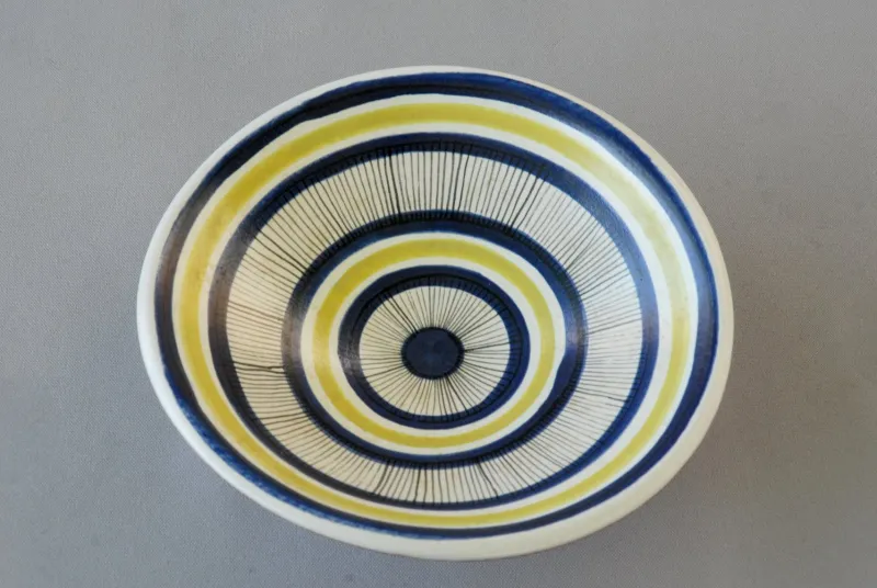 Sale Pamono Hand-Painted Bowl by Stig Lindberg for Gustavsberg, Sweden, 1950s