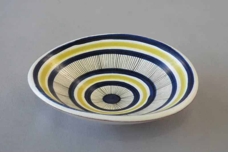 Sale Pamono Hand-Painted Bowl by Stig Lindberg for Gustavsberg, Sweden, 1950s