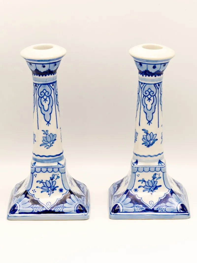 Hot Pamono Hand-Painted Candlesticks from Royal Delft, 1988, Set of 2
