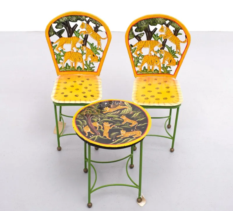 Pamono Hand-Painted Childrens Table and Chairs, India, 1993, Set of 3> Garden Tables