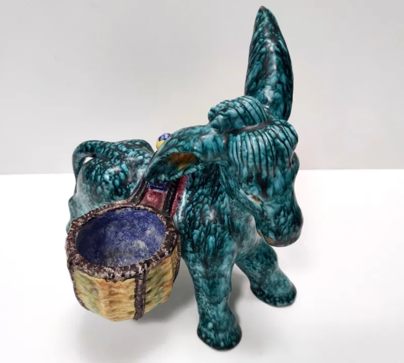 Pamono Hand-Painted Earthenware Figural Donkey Table Salt Cellar and Pepper Mill, Italy, 1983> Salt & Pepper Shakers