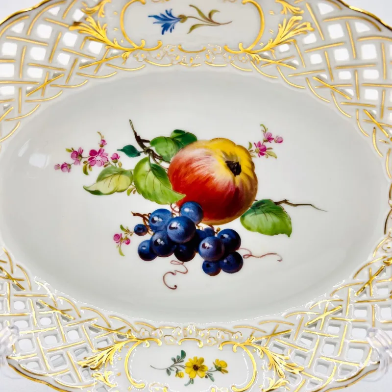 Pamono Hand-Painted Lattice Border Two-Handled Porcelain Tray from Meissen Porcelain, 1950s> Trays
