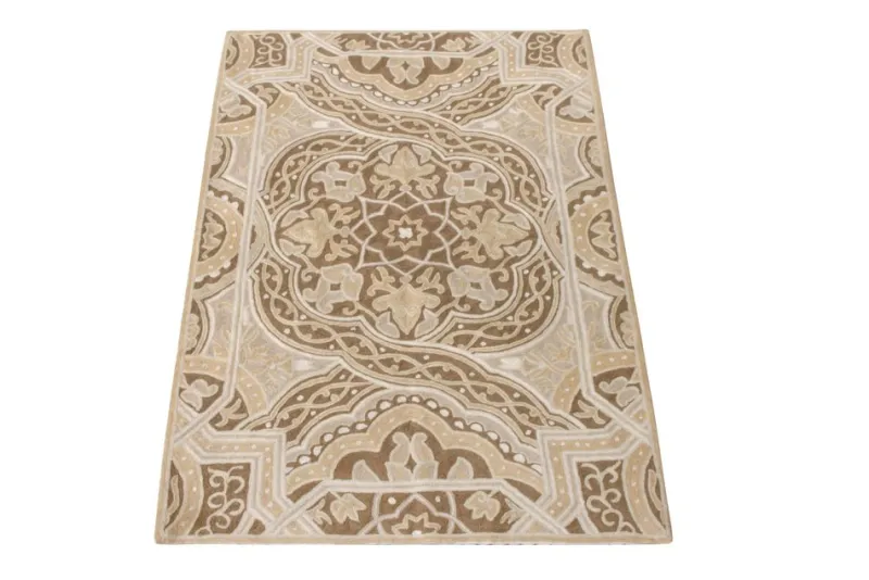 Discount Pamono Handwoven Chain Stitch Pattern Rug from R&K Principal Jahanshah Nazmiyal