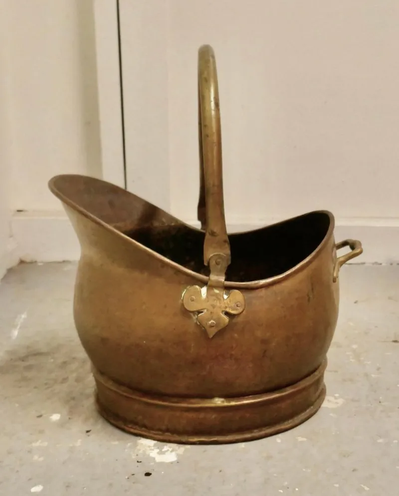 Pamono Helmet Coal Scuttle in Brass, 1930> Fireplaces And Mantels