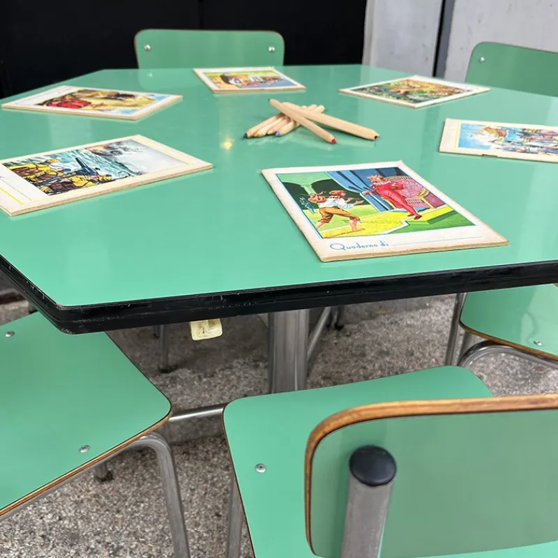 Pamono Hexagonal Nursery Table with Formica Chairs, Italy, 1960s, Set of 7> Children's Tables