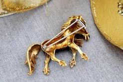 Best Pamono Horse Shaped Gold Brooch with Enamel Applications and Diamonds