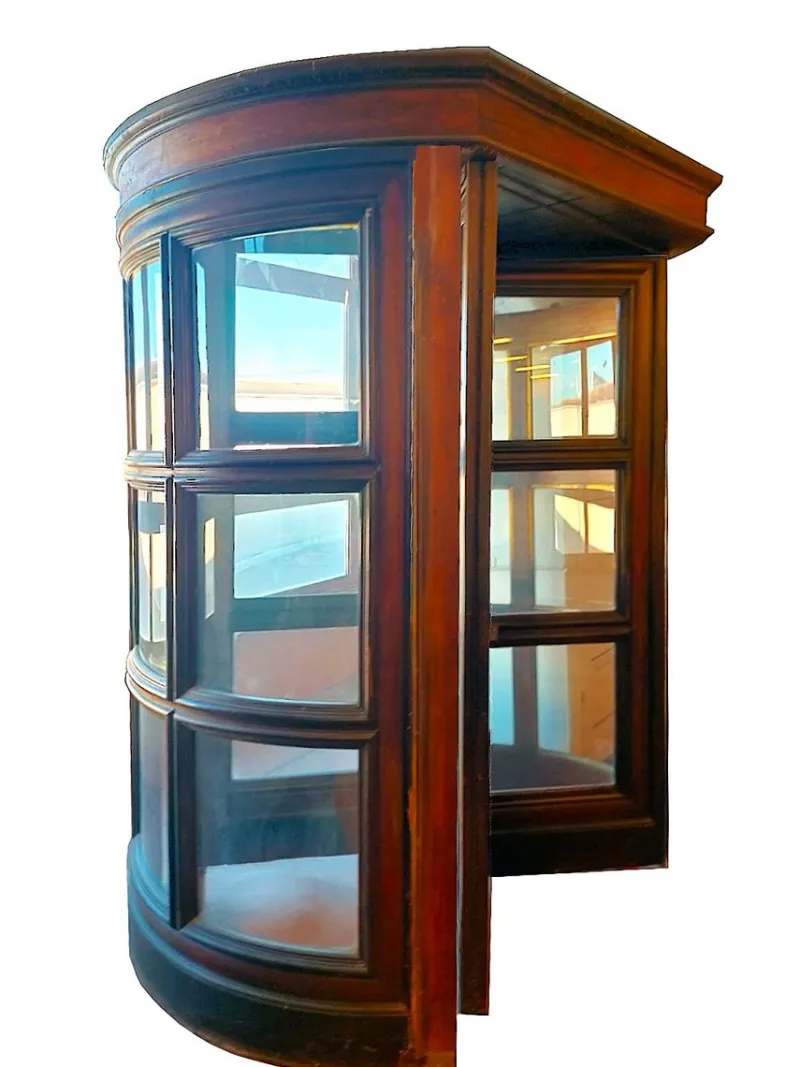 Pamono Hotel Revolving Door, 1930s> Architectural Elements