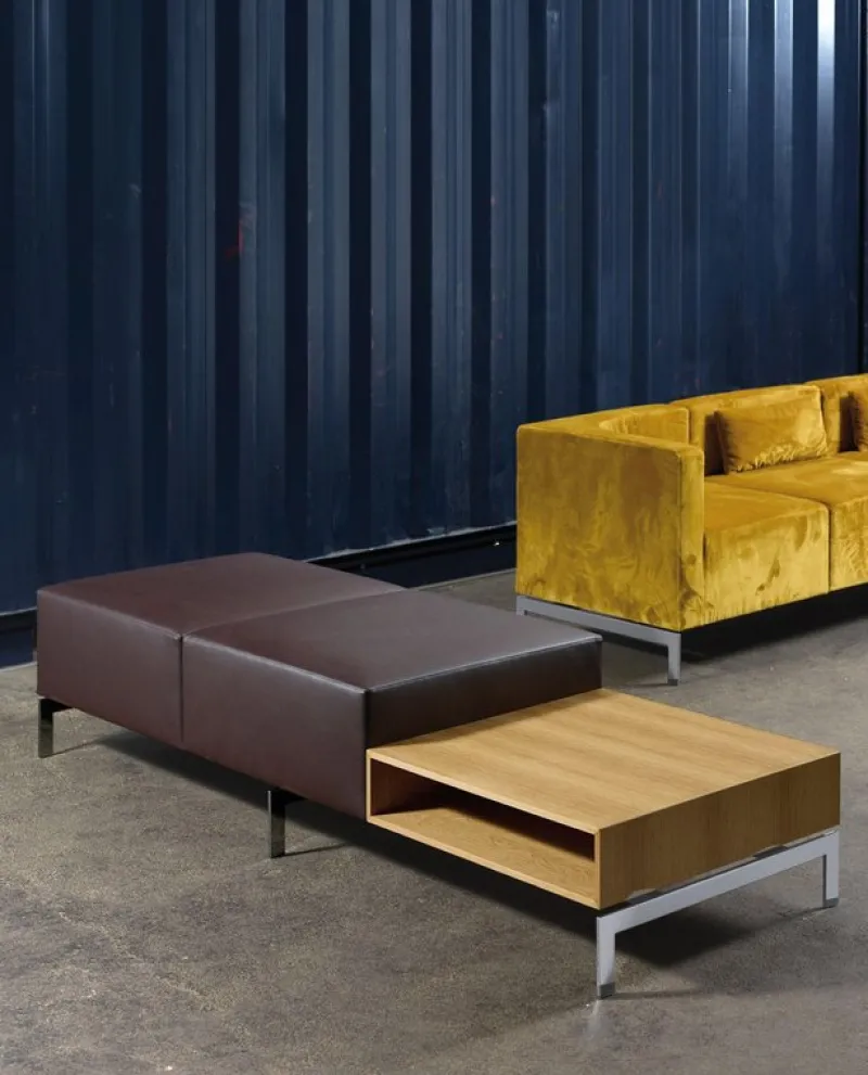 Sale Pamono Hub Lounge Chair in Stainless Steel and Upholstery by Quinti Sedute