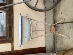 Pamono Hungarian Iron Wash Stand or Garden Planter, 1940s, Set of 2><noscript><img width=