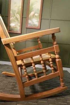 Pamono Indonesian Teak Rocking Chair><noscript><img width=