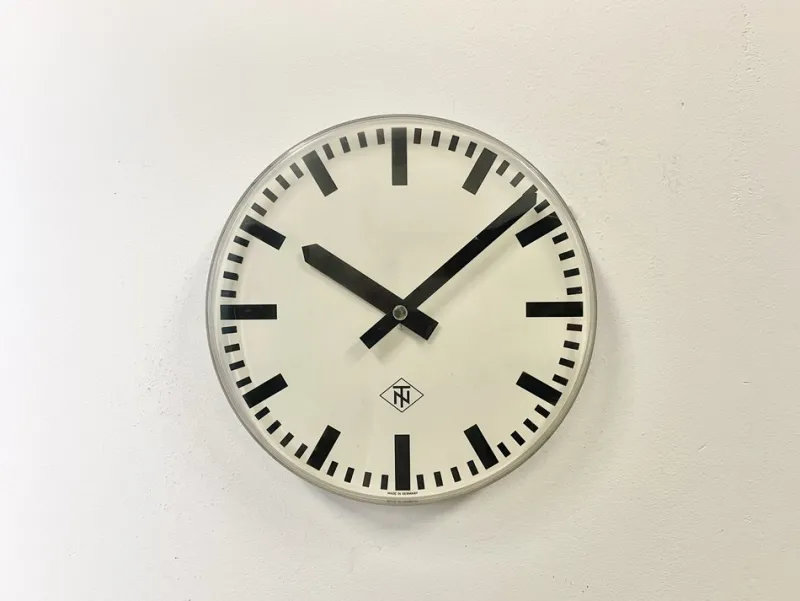 Pamono Industrial Acrylic Glass Station Wall Clock from Tn, 1960s> Clocks