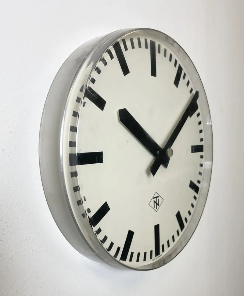Pamono Industrial Acrylic Glass Station Wall Clock from Tn, 1960s> Clocks